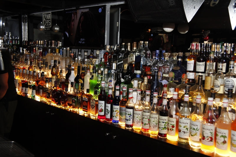 Wednesday night at Bar 35